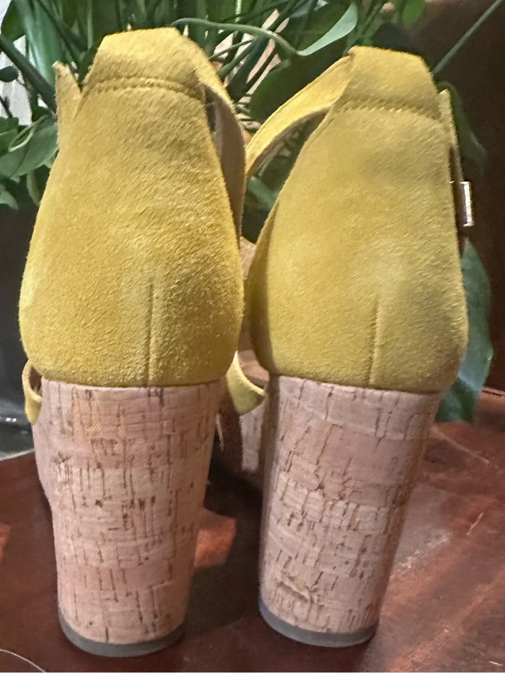 Crown Vintage Mustard Suede Cork Wedge Sandals sz 8.5